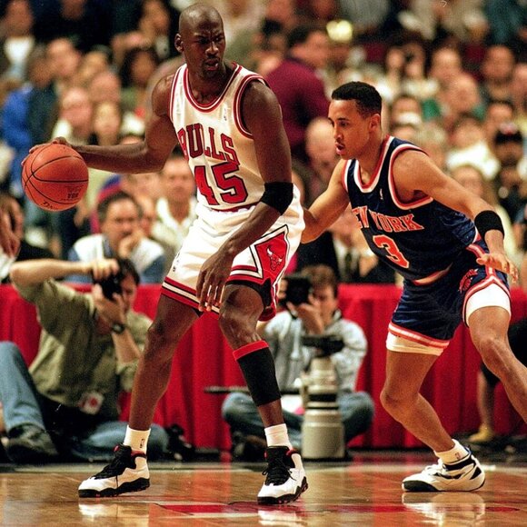 2012 Air Jordan 10 Retro Chicago Bulls Size 8.5 - Picture 3 of 16